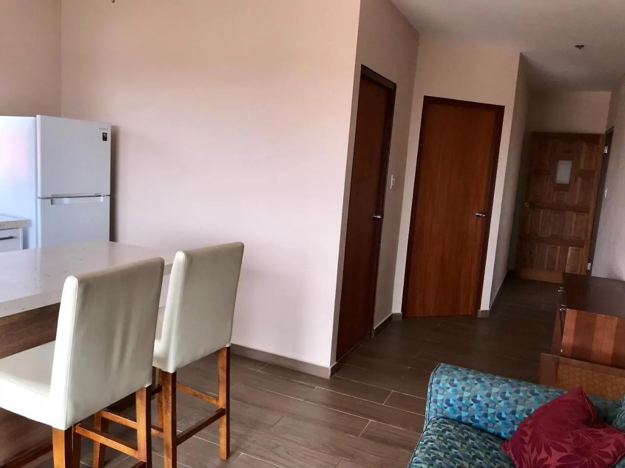 Apartment Cozy Apartment,2Minutes To Hotels, Ritz Carlton, Palm Beach Noord